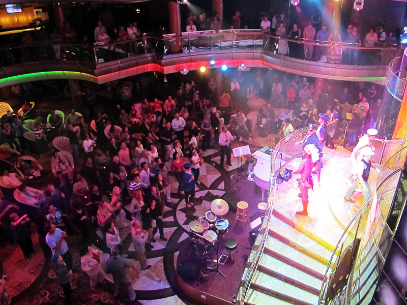 Its a disco infierno (2)